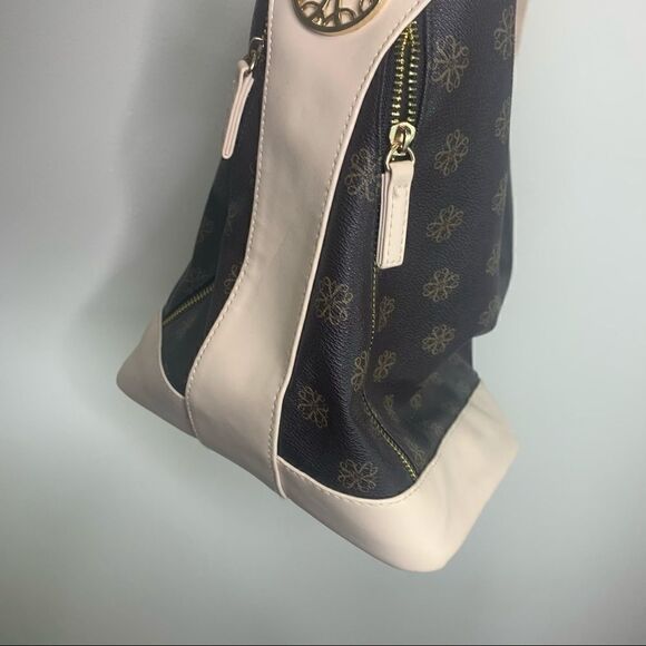 Avon signature collection purse  - Picture 3 of 9